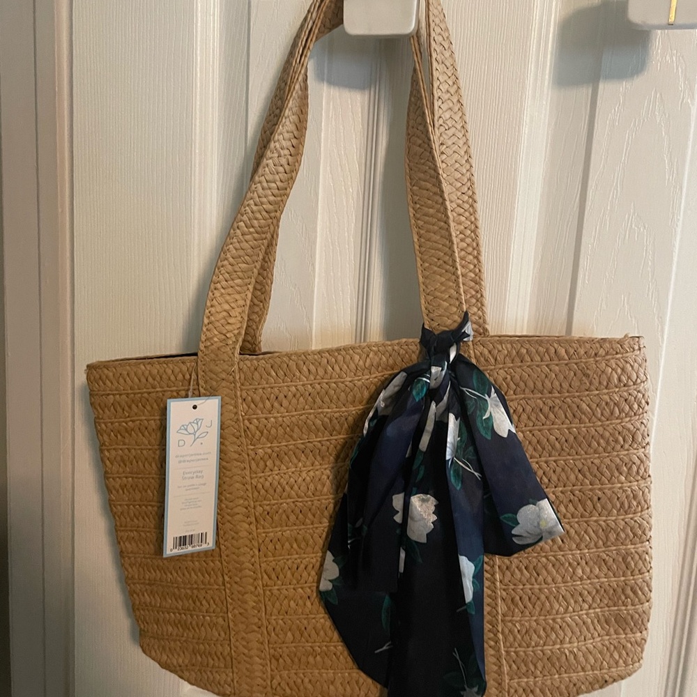 Selling this Draper and james bag for $45. New with tags never used